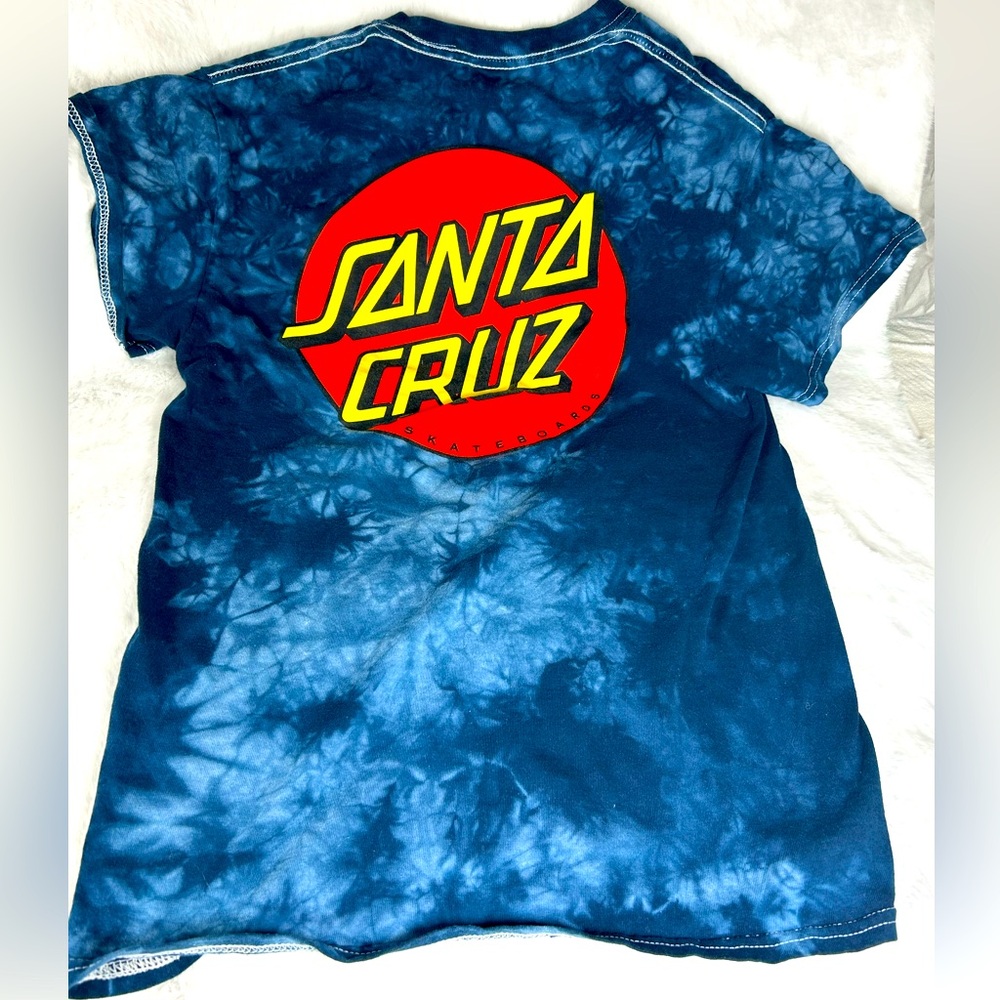 🎁EUC Santa Cruz tee sz: small